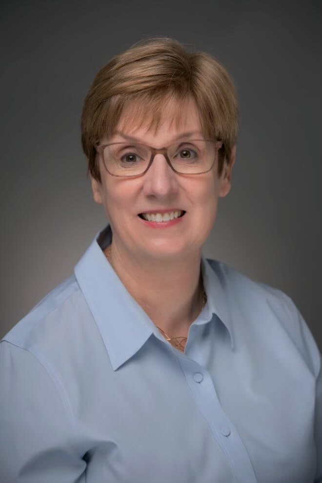 Lisa_CC_Headshot
